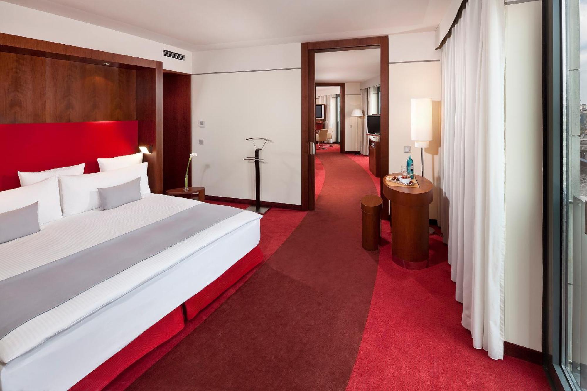 Melia Berlin Hotel Bagian luar foto